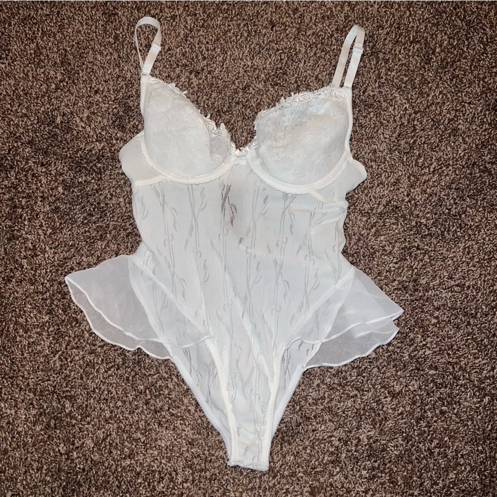 Vintage White Lace Teddy Bodysuit